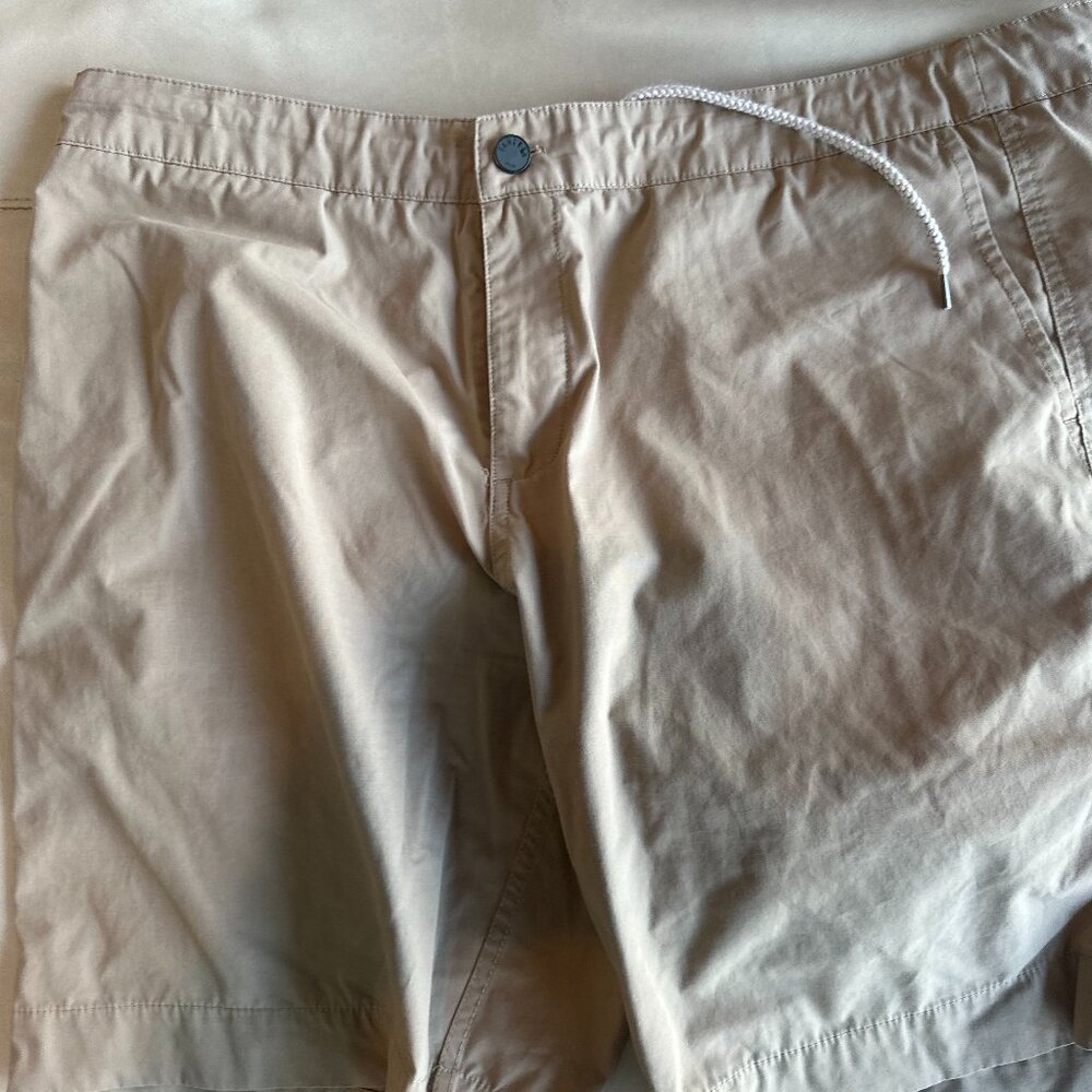 Faherty All Day Shorts Mens 38 tan